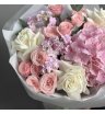 Букет «Miu» с кустовыми розами и гортензией 1