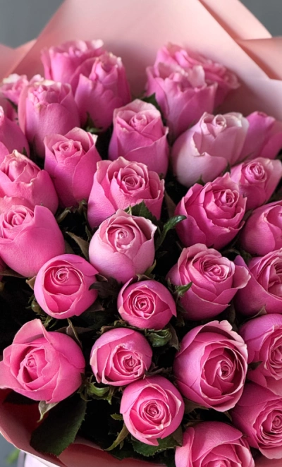 Моно букет Кенийская розовая роза 35шт