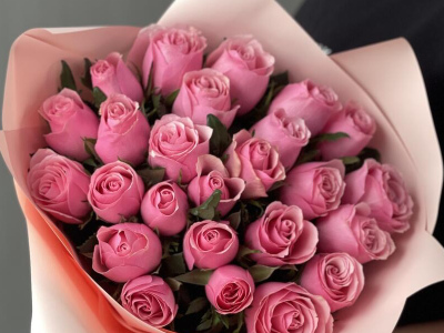 Розовая кенийская Роза 25шт