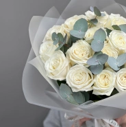 Букет 15 Плая бланка белая с эвкалиптом  4