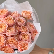 Букет цветов из кустовых роз Джульетта 3