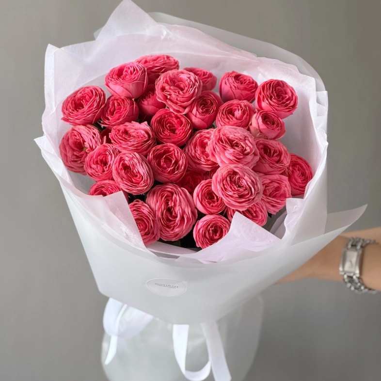 Букет цветов из кустовых роз Джезель