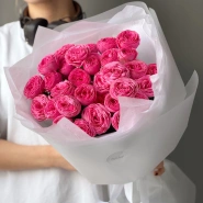 Букет цветов из кустовых роз Джезель 0