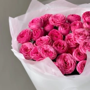 Букет цветов из кустовых роз Джезель 4