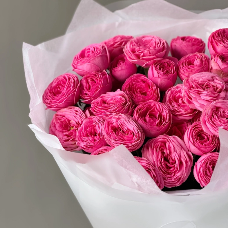 Букет цветов из кустовых роз Джезель