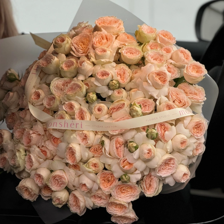 Моно гигант из кустовых роз «Pavlova»