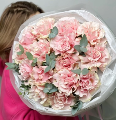 15 французских роз «Пинк Мондиаль»