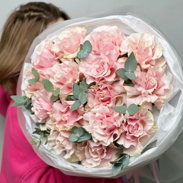 15 французских роз «Пинк Мондиаль»