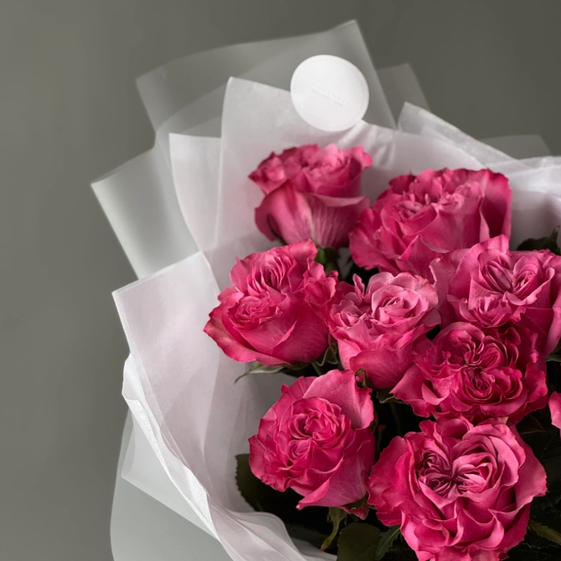 Пионовидные розы Кантри Блюз 11