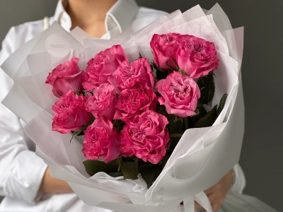 Пионовидные розы Кантри Блюз 11