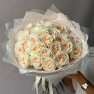 25 парфюмированных роз «Вайт О’хара» 0