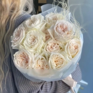 Парфюмированные розы &laquo;White O&rsquo;hara&raquo; 11шт 2