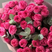 Букет кустовые розы Жизель 13 шт с эвкалиптом 4