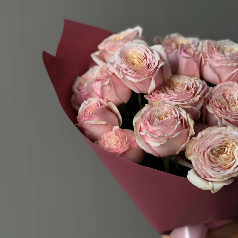 Кустовые розы «Тендрессе»