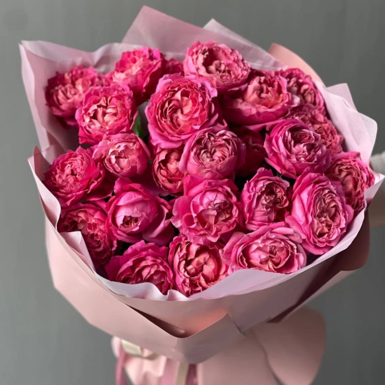 Хит кустовые розы «Джульетта Сериз»