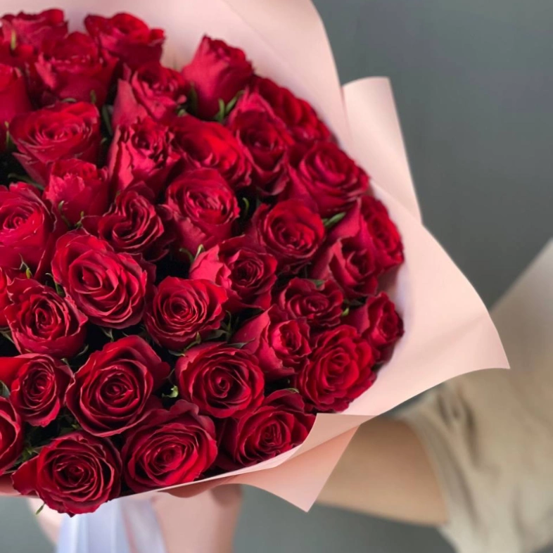 51 красная Роза Кения «Love»