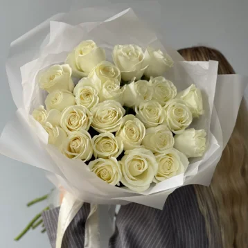 Моно из белых роз Плая 25 