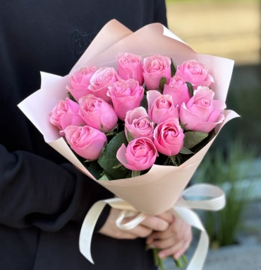 15 розовой кении