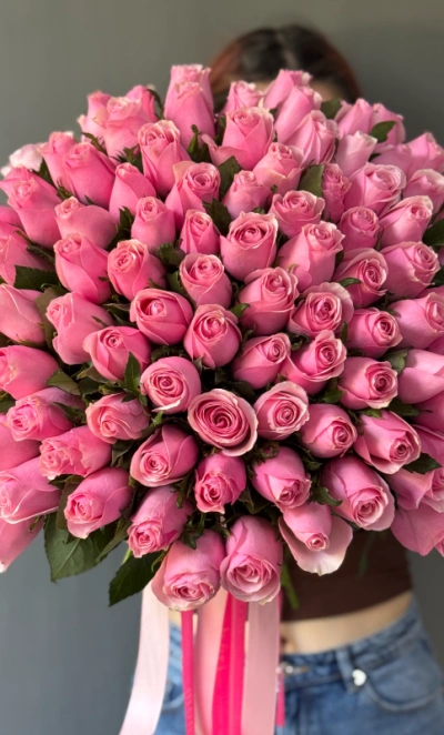 101 роза кения розовая