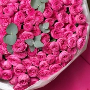 Букет кустовых роз «Море любви» 4