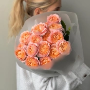 Шикарная Джульетта пионовидные кустовые розы 0