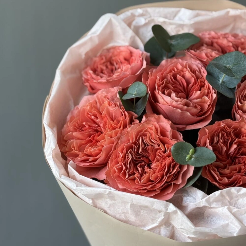 Роза Пионовидная Мандарин 7шт с эвкалиптом