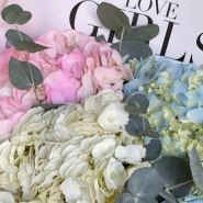 Моно букет из гортензий с эвкалиптом  3