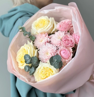 Сборный букет «Классика нежная»