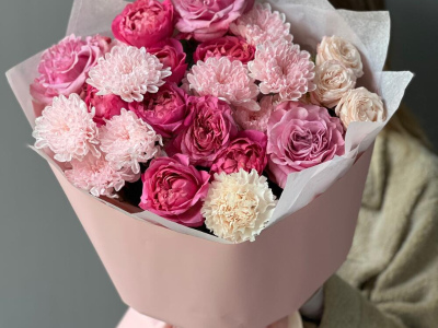 Пышный букет Яркий и нежный