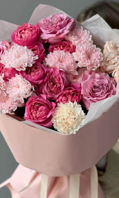 Пышный букет Яркий и нежный