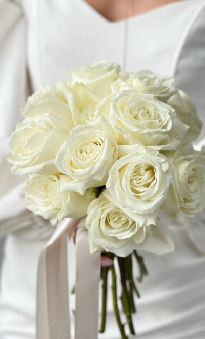 Белоснежные розы «Плая Бланка» 17