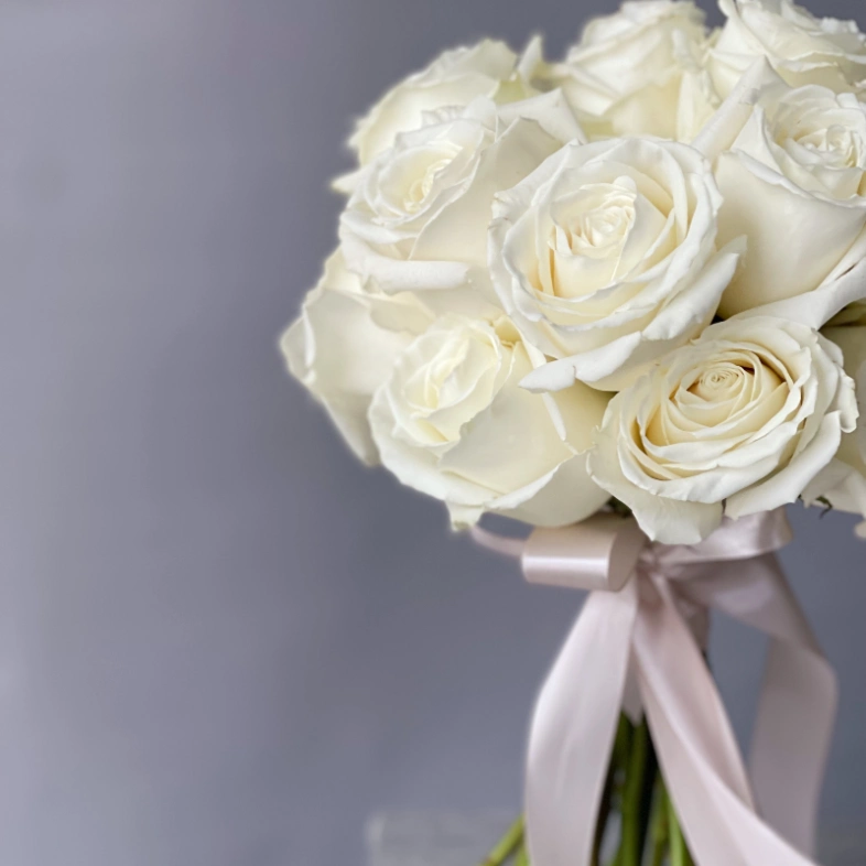 Белоснежные розы «Плая Бланка» 17