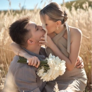 Букет невесты с белыми розами каскад  2