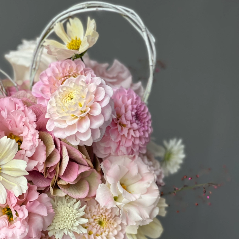 Букет в стиле «Собран в Саду»