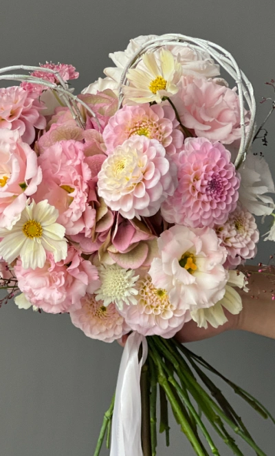 Букет в стиле «Собран в Саду»