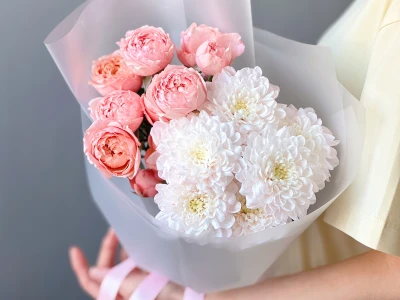 Нежный букет с пионовидными розами Джульетта