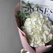 Гортензия с эвкалиптом 3