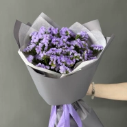 Стойкий букет из статицы 1