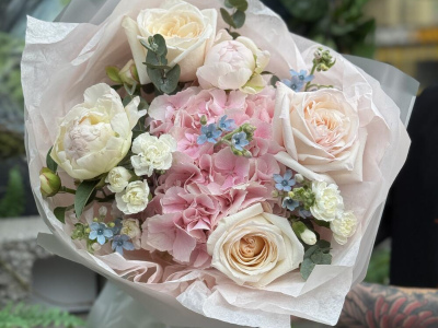 RUE DE LA ROSIÈRE | ГОРТЕНЗИЯ - ПИОН - РОЗА - НЕЗАБУДКА