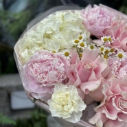FLAMINGO BOUQUET | гортензия - пионы - розы - ромашка 3