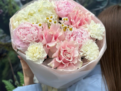 FLAMINGO BOUQUET | гортензия - пионы - розы - ромашка