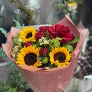 Букет с подсолнухами 2