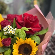 Букет с подсолнухами 4