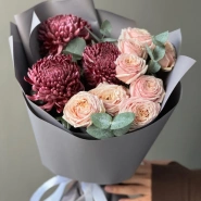 Кустовые розы и хризантемы бигуди 0