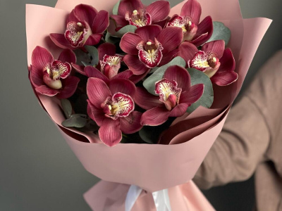 Букет из орхидеи