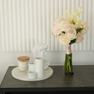 Элегантный букет с каллами и пионовидными розами  0