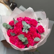 Диантусы яркие сортовые с эвкалиптом  0