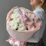 Хризантемы кустовые с зайкой  0