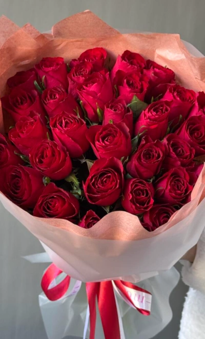 Красные розы 31шт (кенийские)