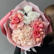 Букет французские розы, гортензия, хризантема 1
